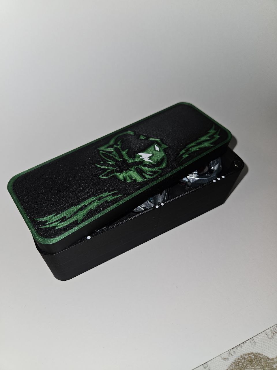 Deck Box Wand Wizard Magnetico